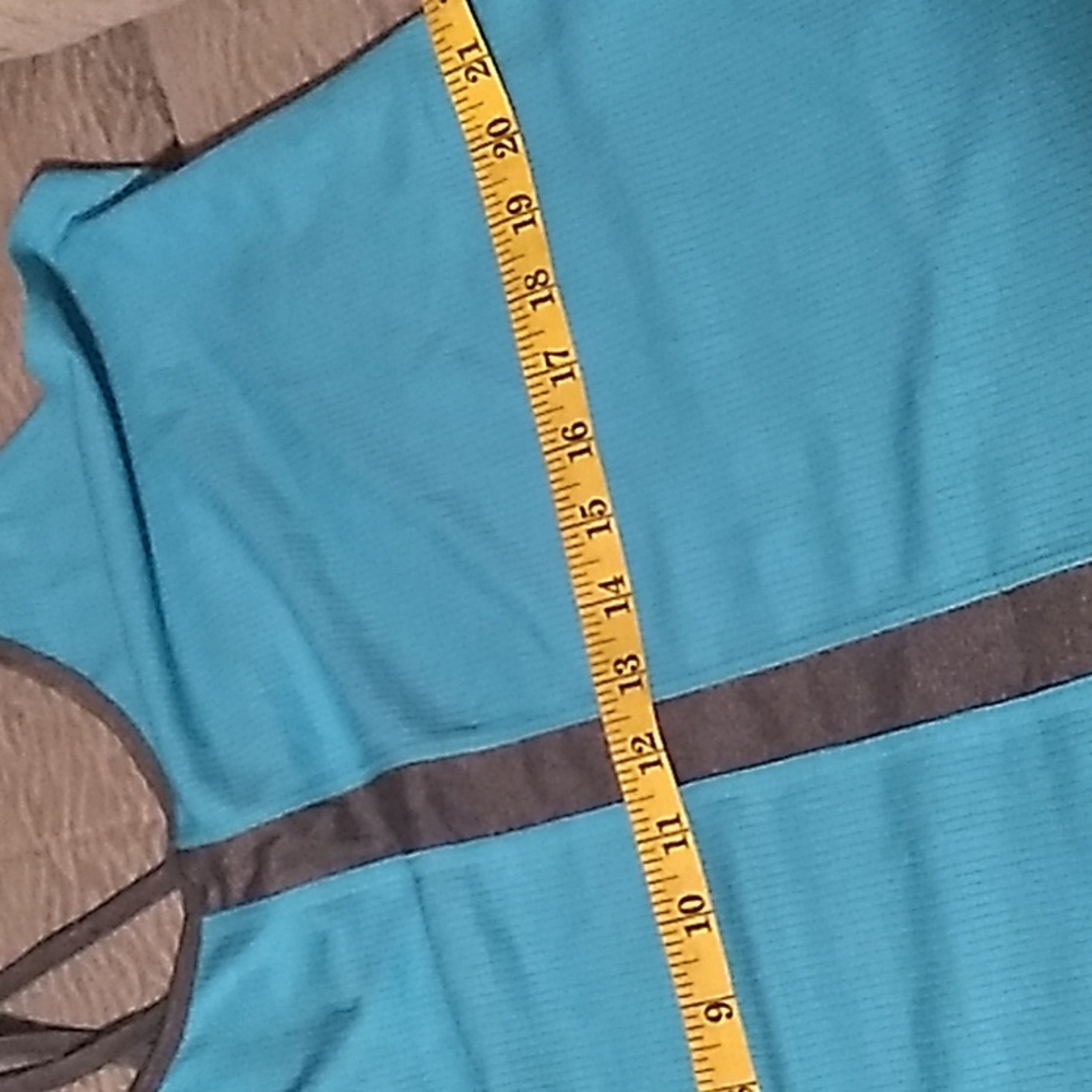 3 Avia athletic tops - Picture 7 of 7